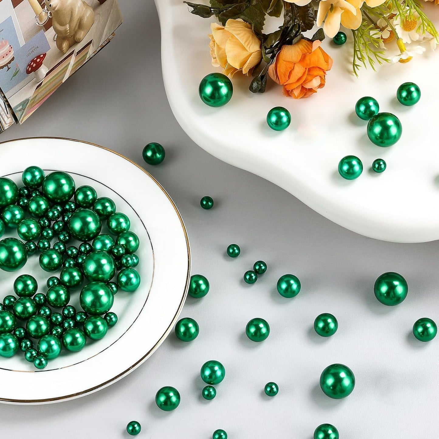 260Pcs Green Glossy Beads for Centerpiece Decor, Artifical Pearls Vase Filler, Makeup Brush Beads, No Hole Round Pearl Beads for Wedding Birthday Christmas Party Home Decor(18mm 14mm 6mm)