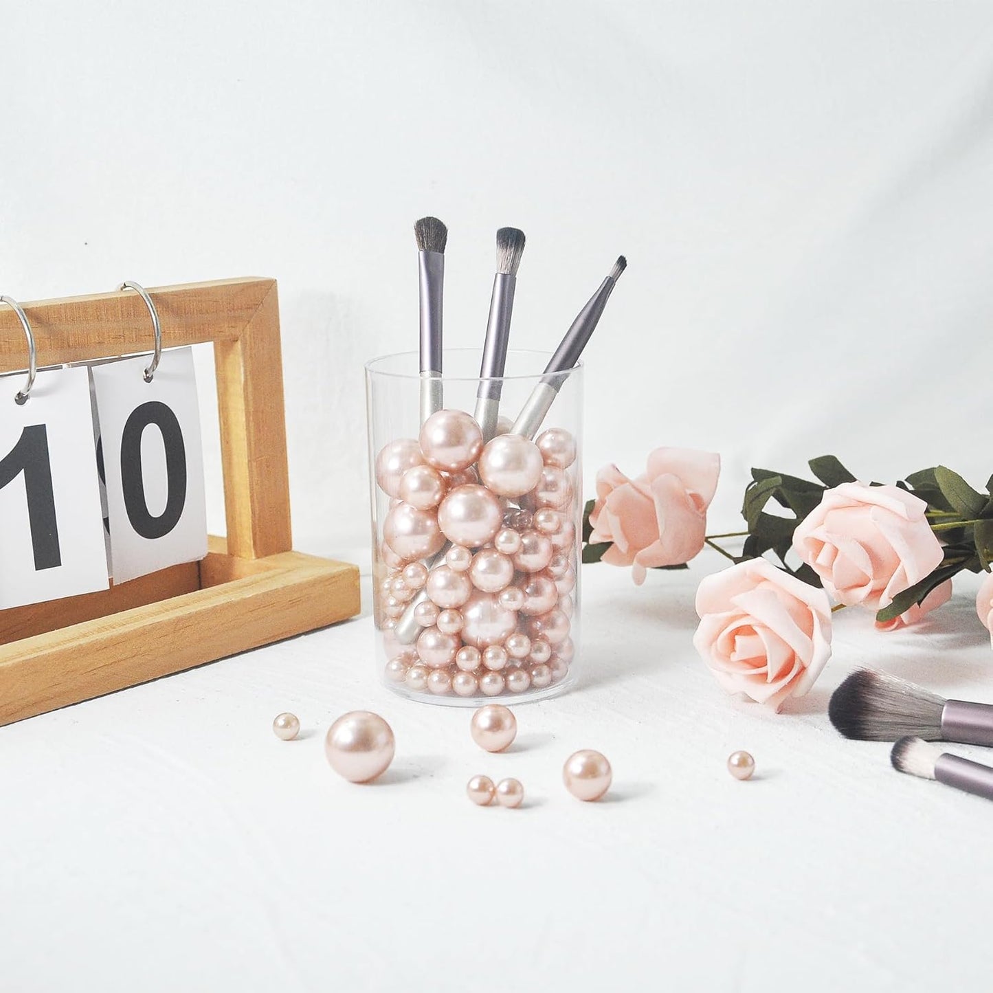 260Pcs Rosegold Glossy Beads for Centerpiece Decor, Artifical Pearls Vase Filler, Makeup Brush Beads, No Hole Round Pearl Beads for Wedding Birthday Christmas Party Home Decor(18mm 14mm 6mm)