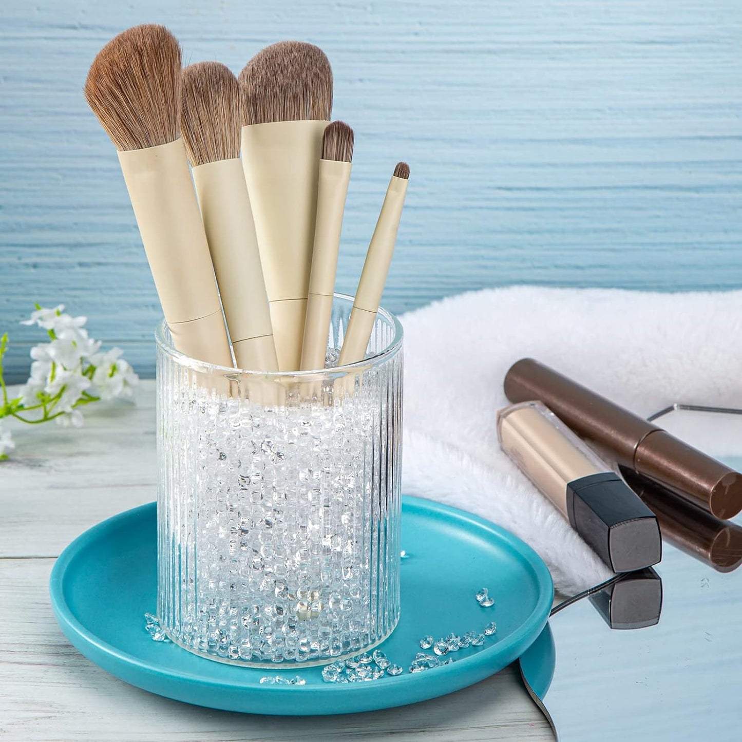 FUTUREPLUSX Fake Diamonds, 10000 PCS Mini Clear Diamonds Decoration Acrylic Crystal Vase Fillers Table Scatter Confetti Gems for Wedding Bridal Shower Birthdays Graduation Party Home Decor