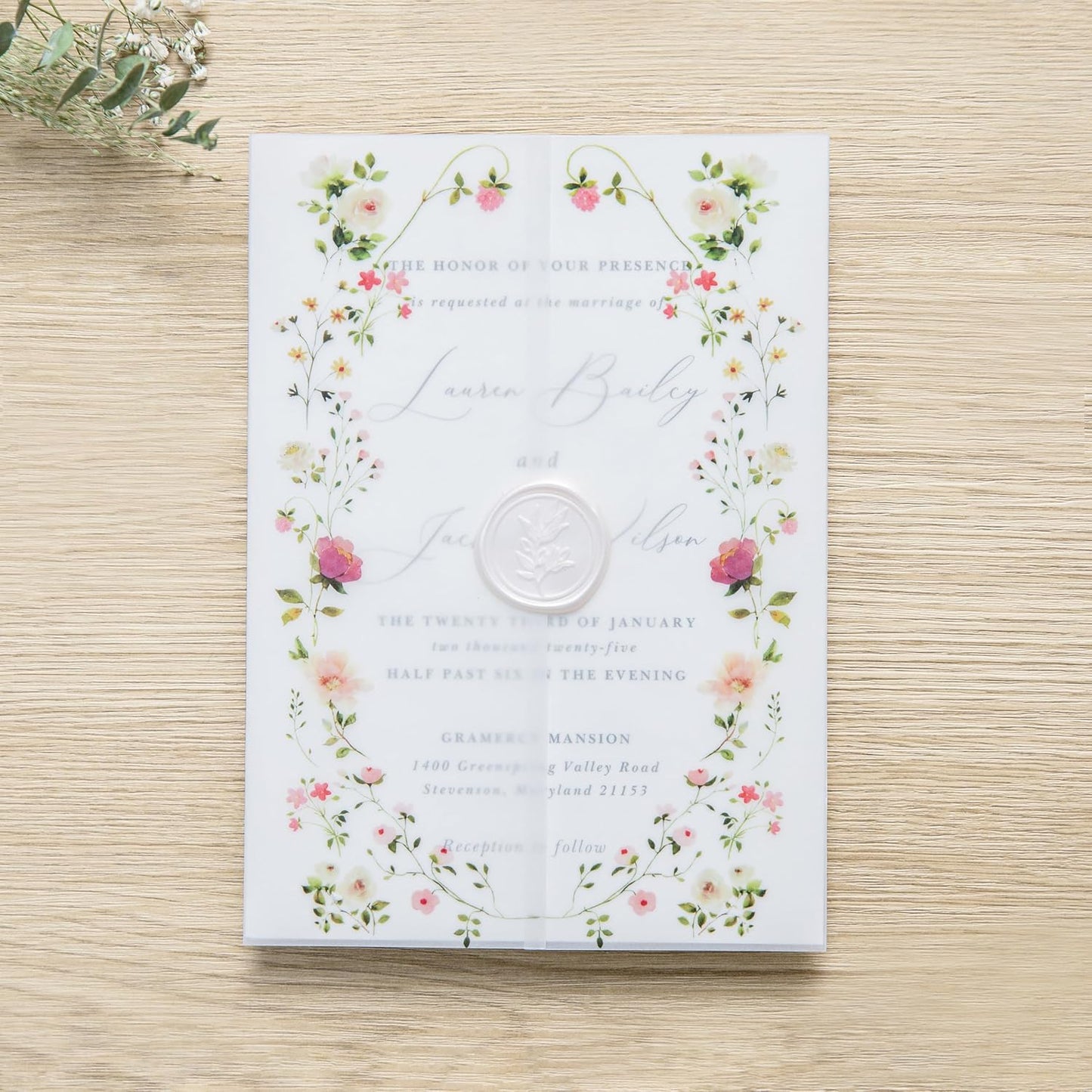 PONATIA 50PCS Vellum Jackets for 5x7 Invitation Cards- 135GSM Wild Flowers Printed Vellum Sleeves, Quinceanera Wedding Invitation Cards Wraps, Transparent Christmas Gift Cards Jackets